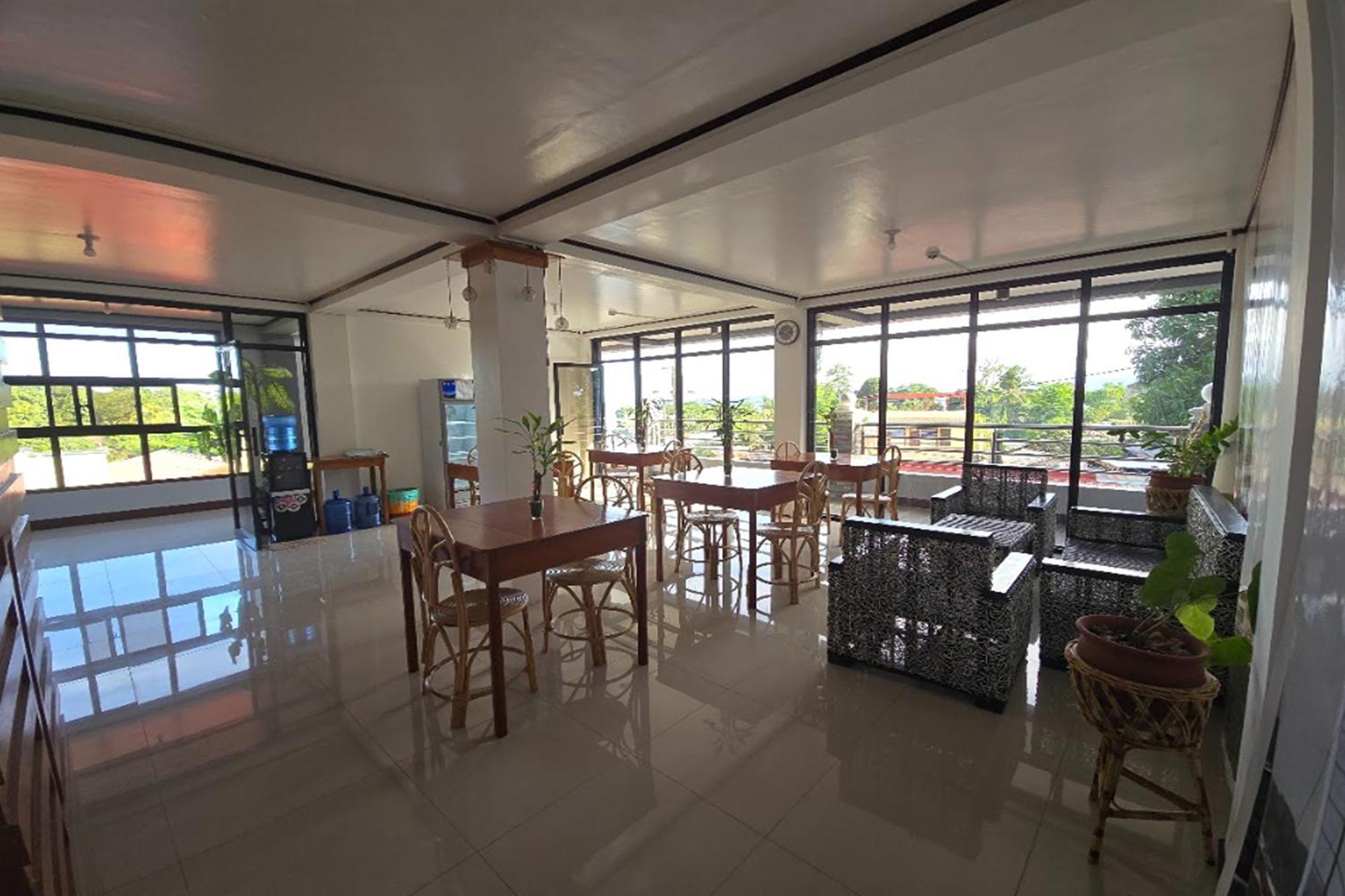 פורטו פרינססה Nober Pension House City Center מראה חיצוני תמונה