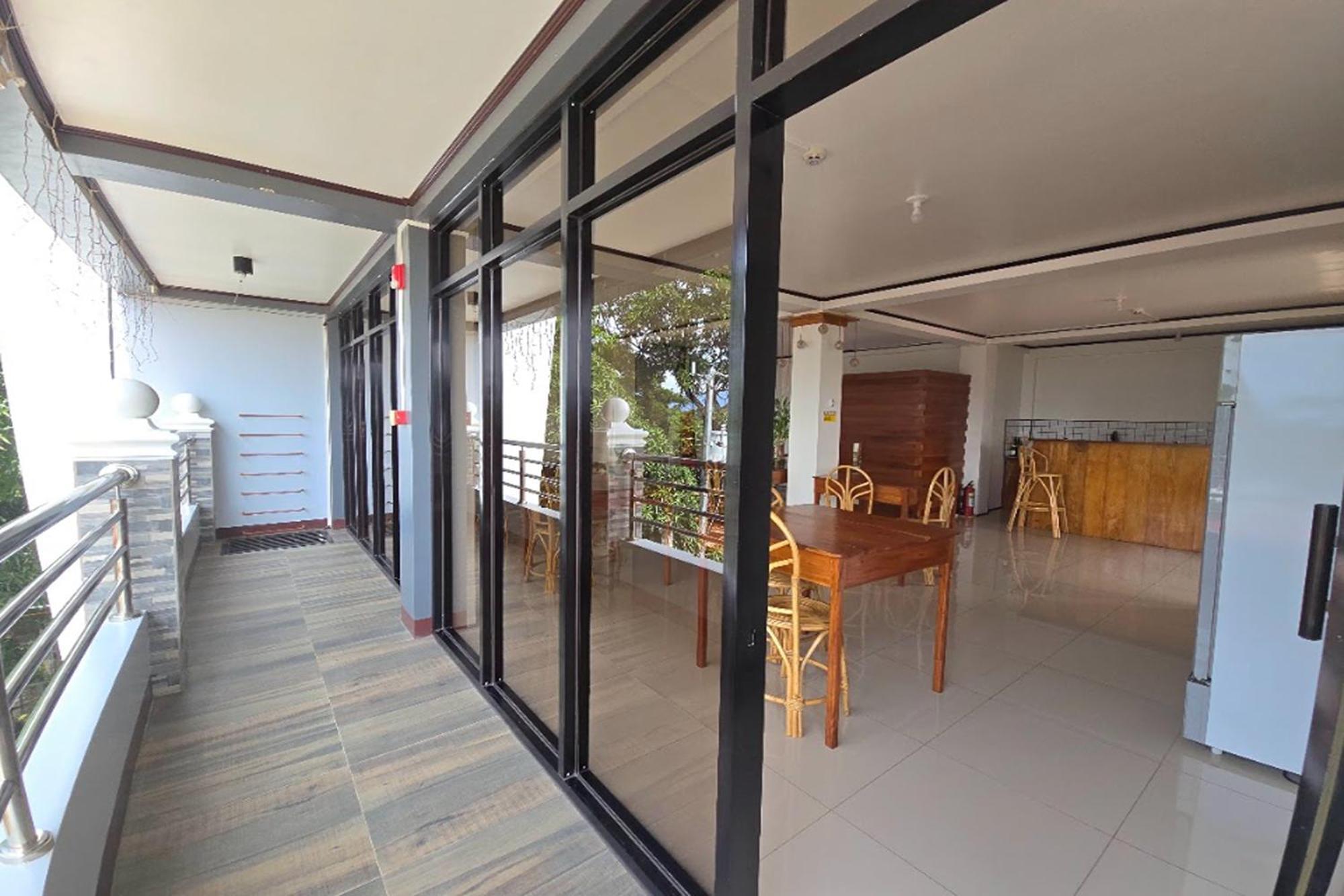 פורטו פרינססה Nober Pension House City Center מראה חיצוני תמונה